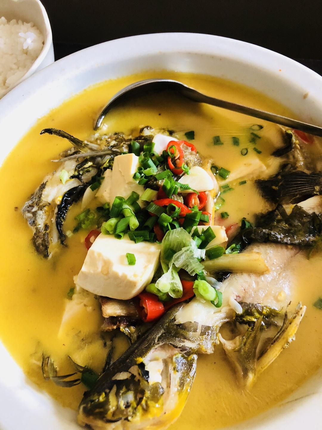 黄鸭叫炖豆腐