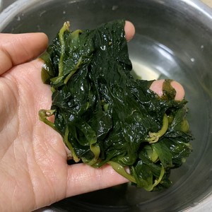 ?凉拌海带苗的做法 步骤2