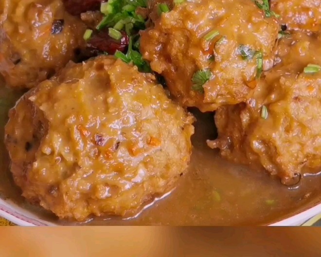 一分钟教你学会红烧狮子头的做法