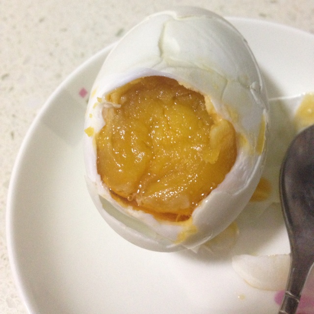 momo-155做的三步腌制流油咸鸭蛋