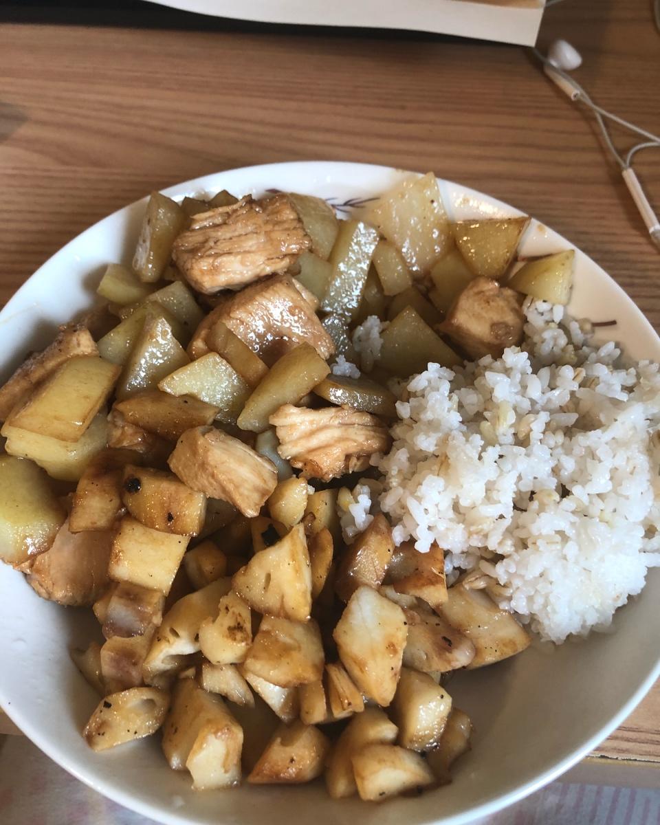 虾的尸体做的土豆鸡胸肉