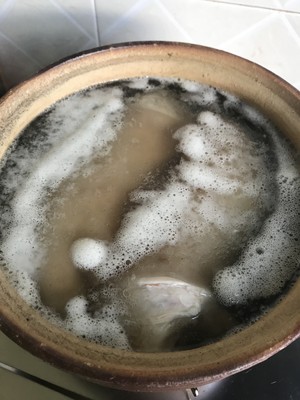 芸豆炖猪蹄:蹄花的做法 步骤2