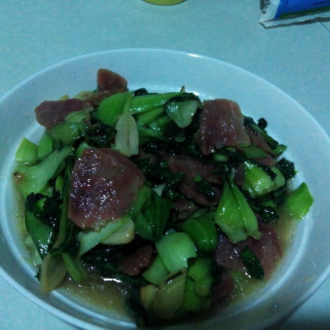 香肠炒小白菜