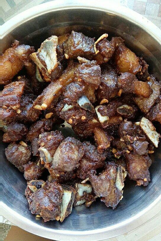 香酥炸排骨
