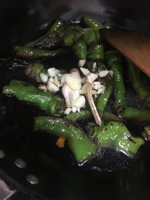 减脂期配菜虎皮辣子少油版给难以下咽的杂粮加一点颜色的做法 步骤10
