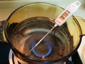 ?香柠波兰贝果
?碱水肉松贝果的做法 步骤27