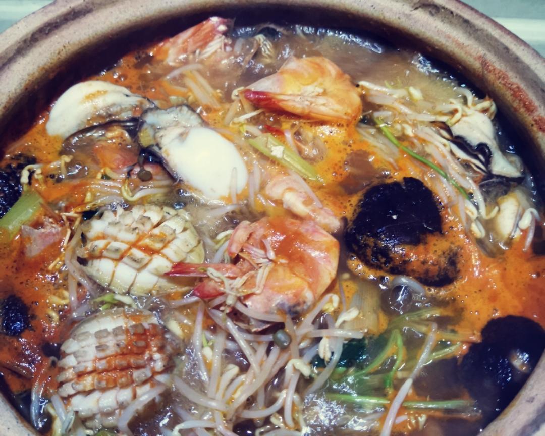 韩式辣海鲜汤-美食猎菜谱网