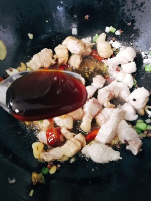 超级下饭的油豆泡烧肉的做法 步骤6