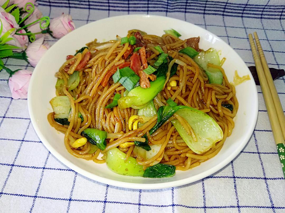 南昌特色腊肉炒粉