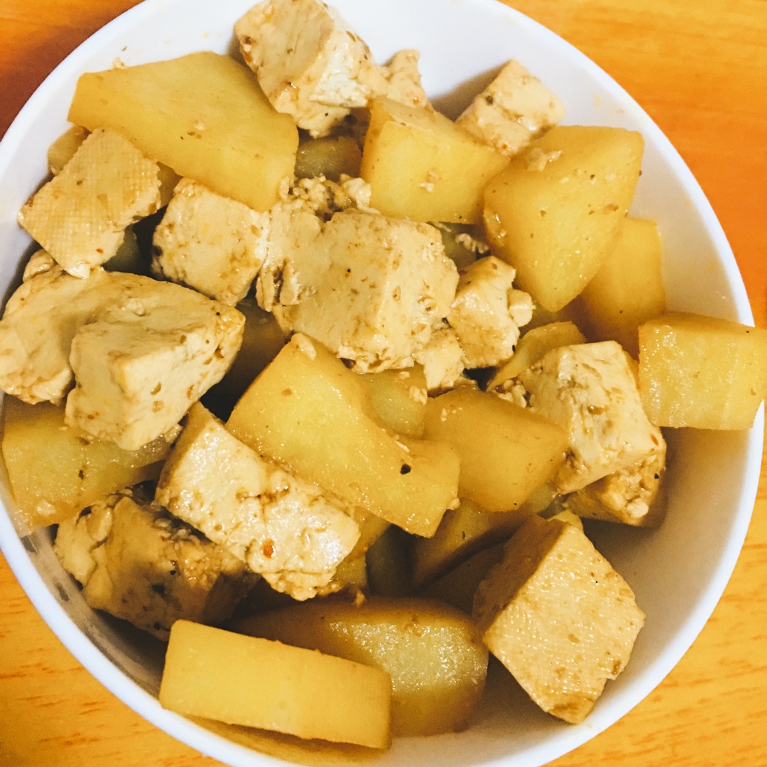 土豆炖豆腐