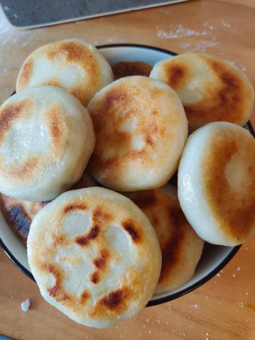 咸菜肉塌饼