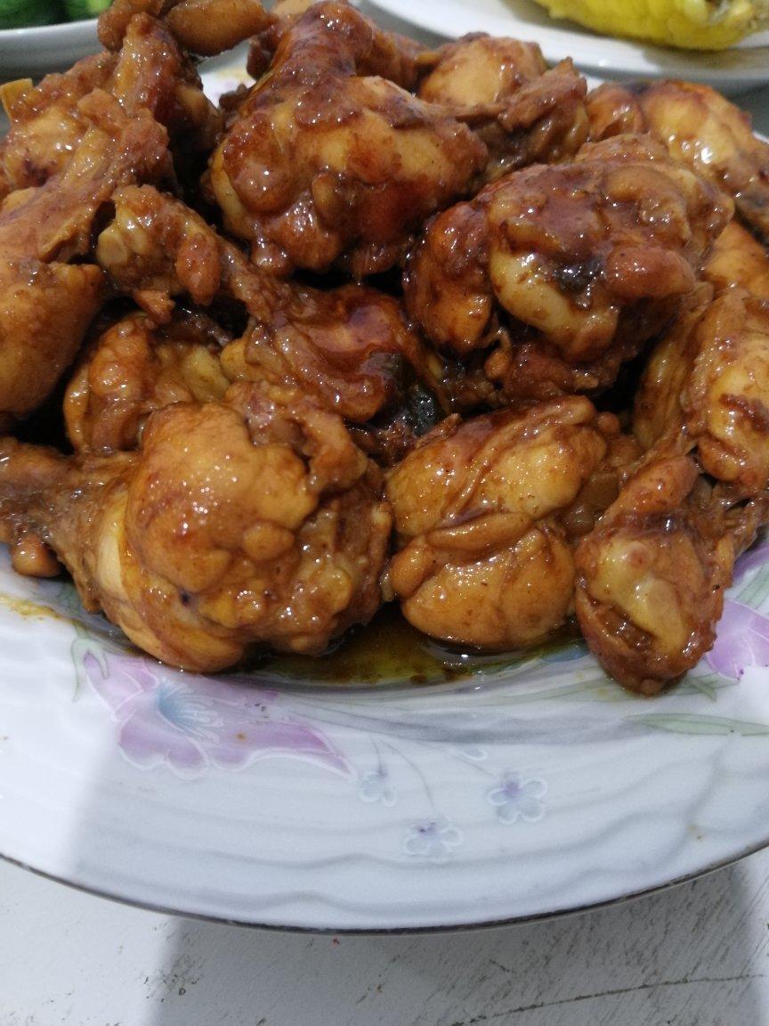 做的红烧鸡翅根