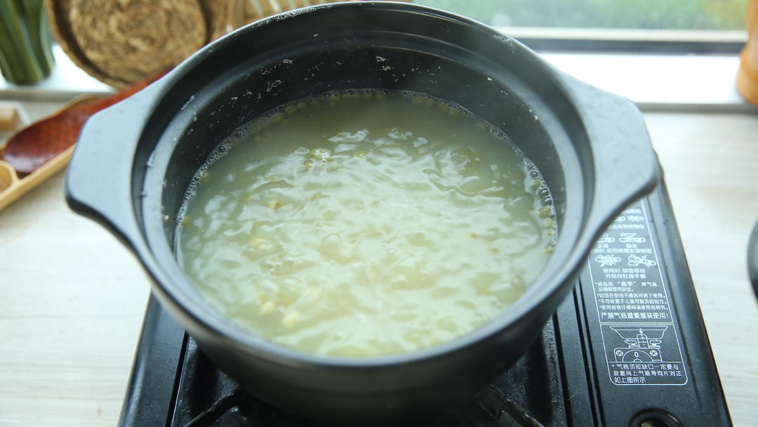 冰镇绿豆汤(超简单)