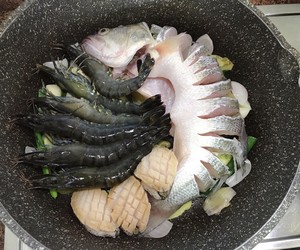 河鲜海鲜齐齐窝的做法 步骤6