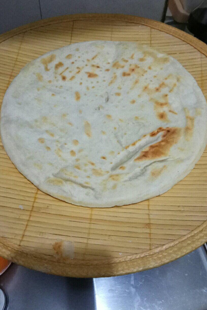 半拉月亮做的大饼～家常饼