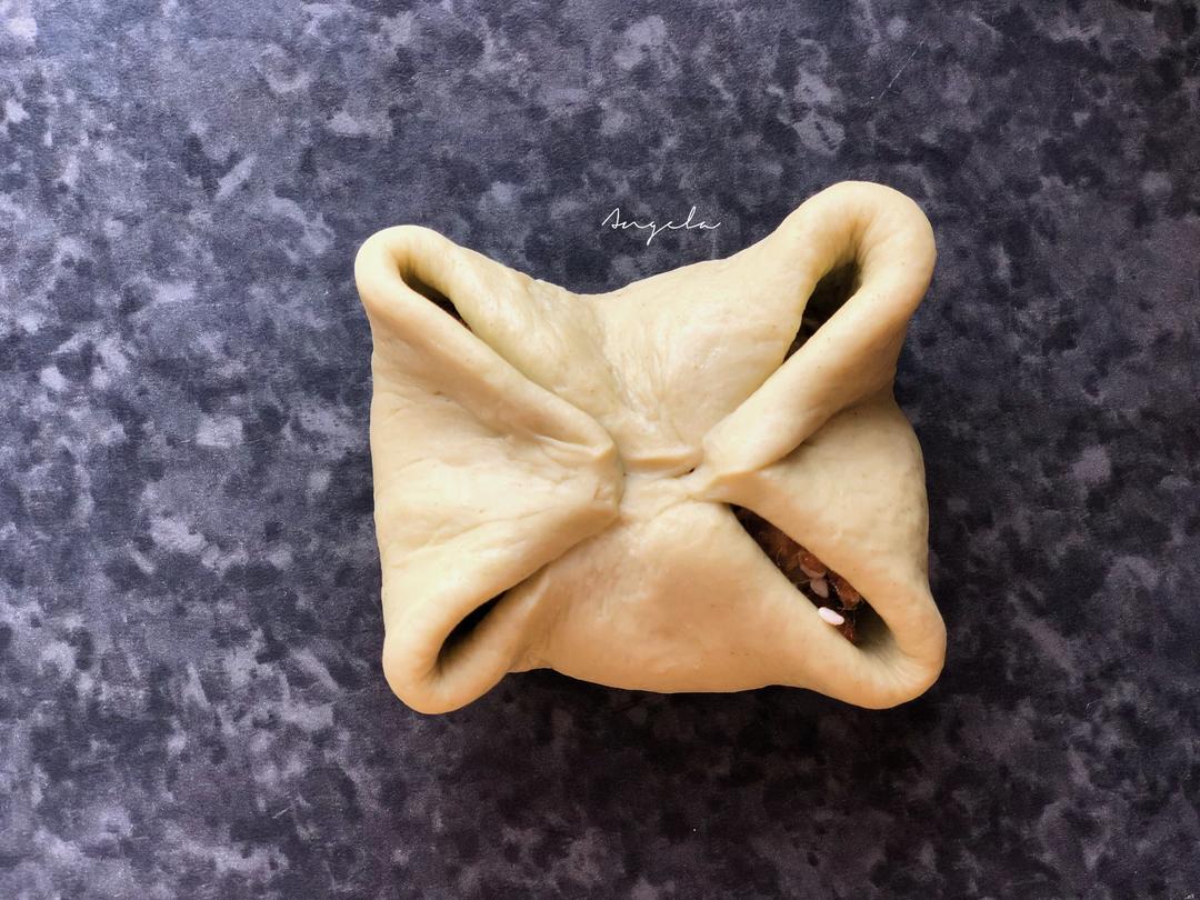 【日式抹茶肉松面包的做法步骤图，怎么做好吃】K-S_Angela-制作