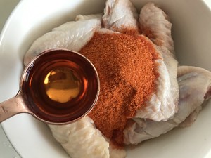 不加一滴油的蜜汁烤鸡翅的做法 步骤4