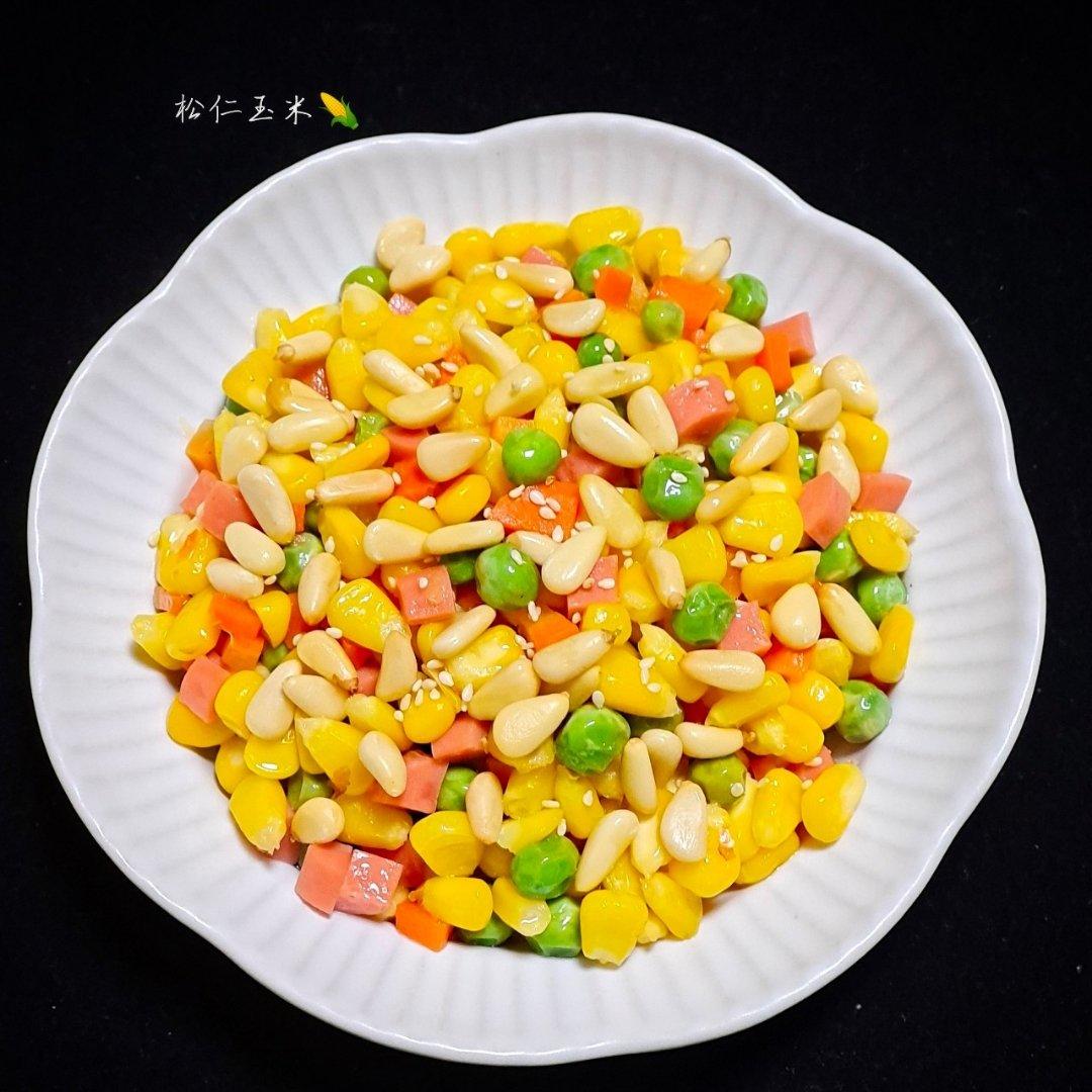 lorraine玲做的松仁玉米炒香肠巧拨玉米粒