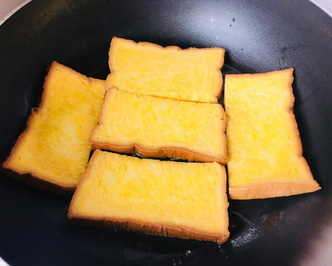 奶香面包片的做法