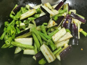 国家特级厨师老妈亲授—婆婆农家小炒的做法 步骤4