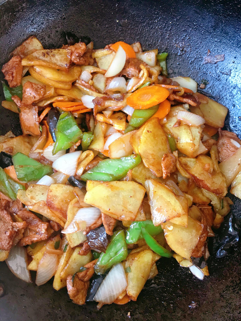 留你不走做的过油肉土豆片