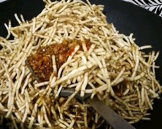 凉拌鱼腥草(熟料版)的做法