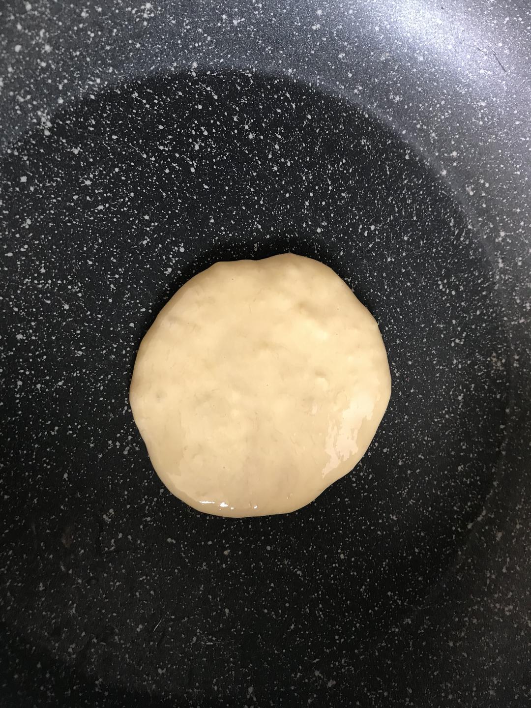 香蕉松饼(8个月宝宝辅食)