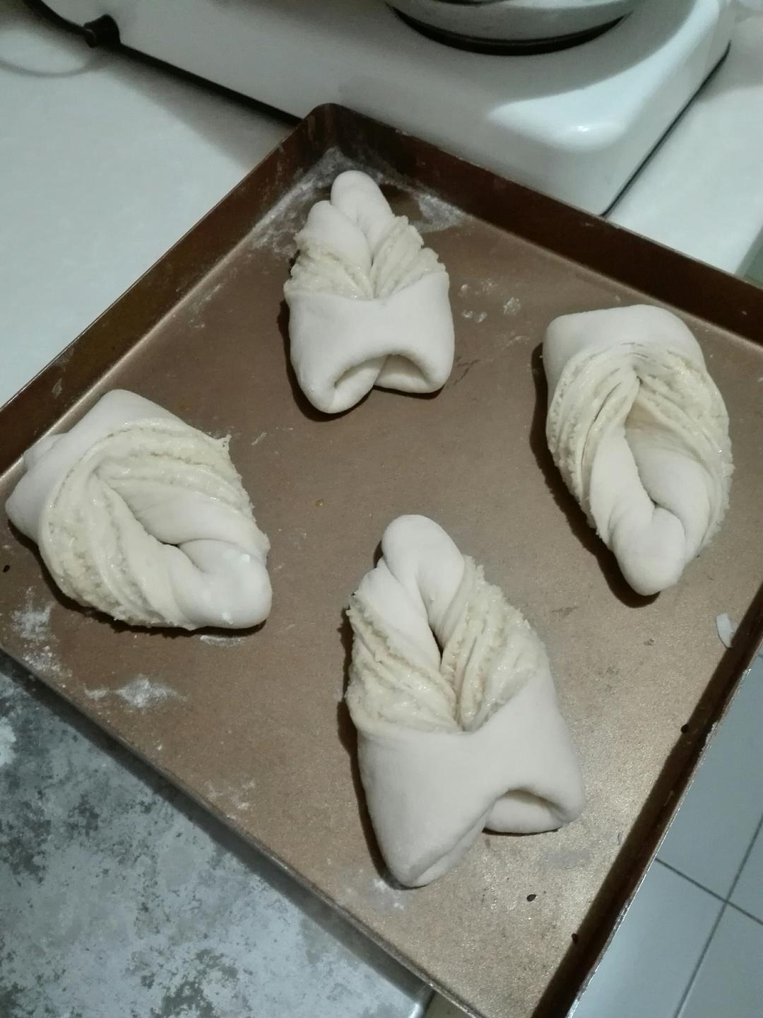 【椰蓉叶子面包的做法步骤图，怎么做好吃】辰辰妈妈8665-制作