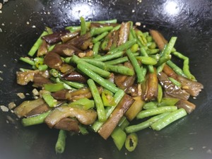 国家特级厨师老妈亲授—婆婆农家小炒的做法 步骤5