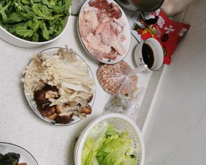 广式猪肚煲鸡的做法 步骤7