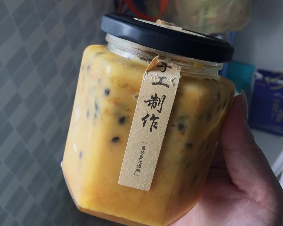 柠檬百香果蜂蜜养乐多