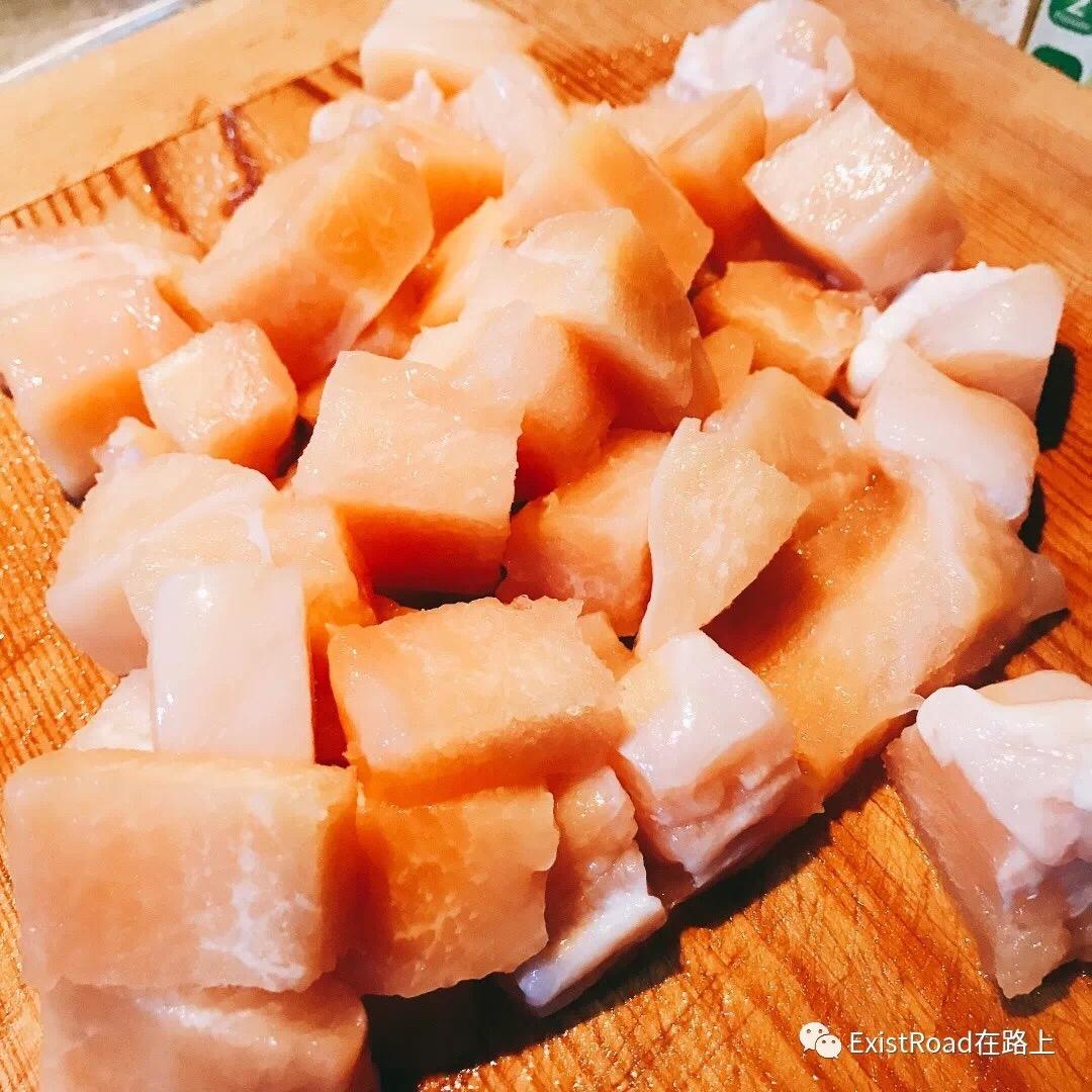 女友力颜修生|泰式咖喱酱炖土豆鸡