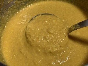 营养又好吃的南瓜土豆玉米饼的做法 步骤5