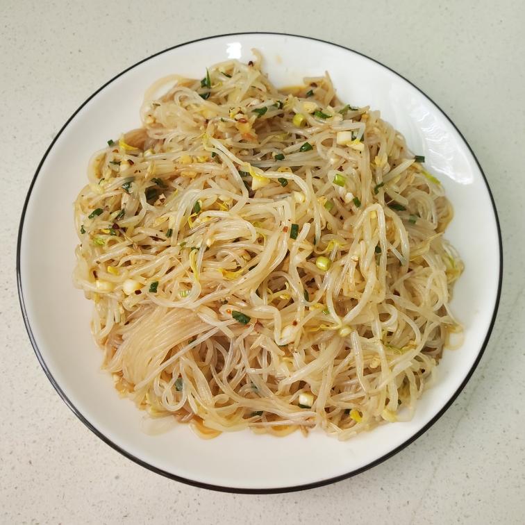 凉拌豆芽粉丝