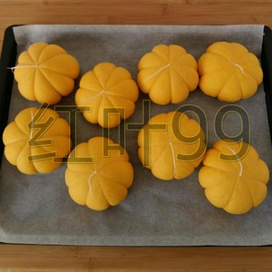 黃金南瓜小面包的做法 進程9