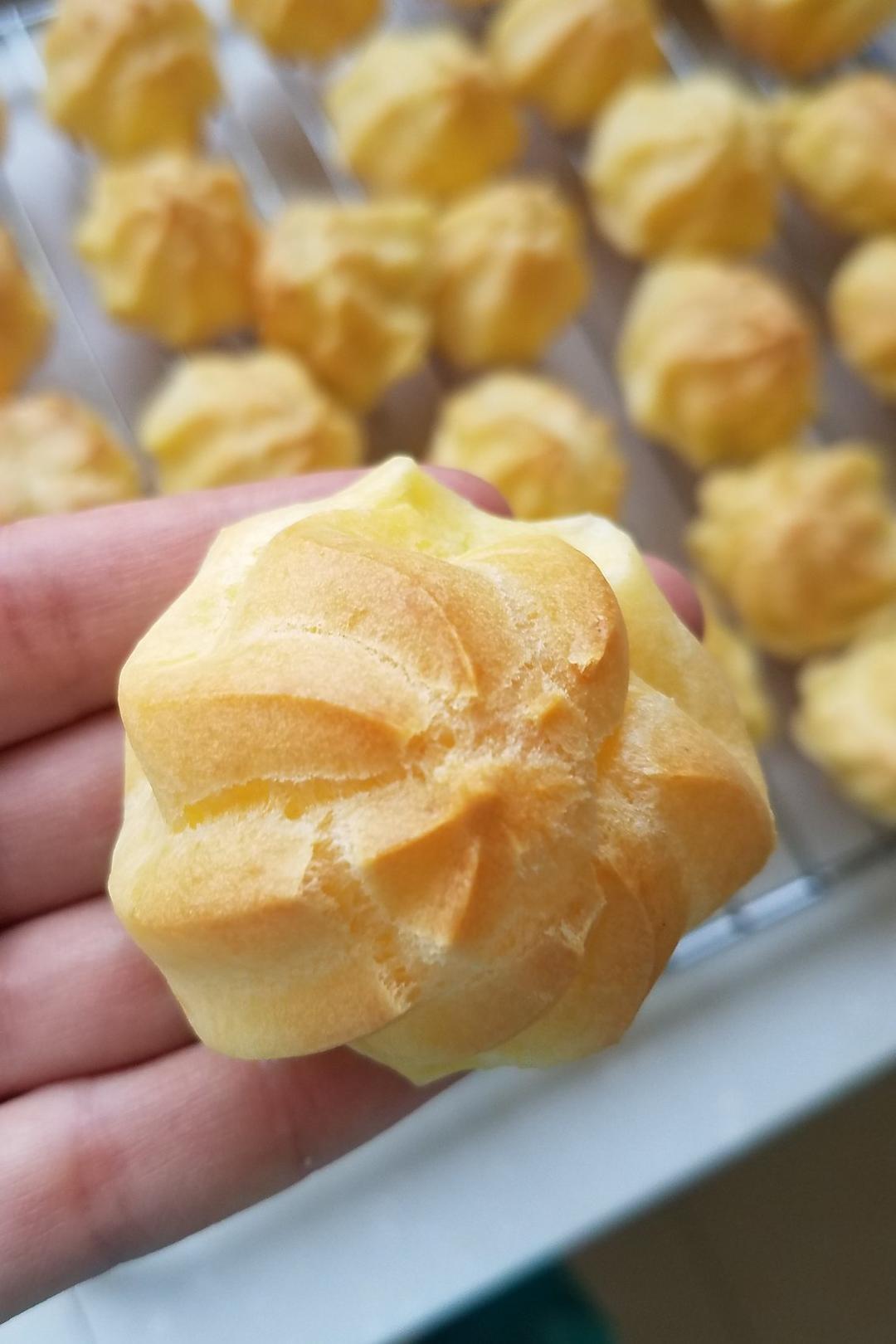 可爱妞妞yjj做的奶油泡芙