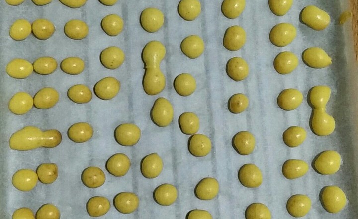 【蛋黄溶豆豆的做法步骤图,蛋黄溶豆豆怎么做