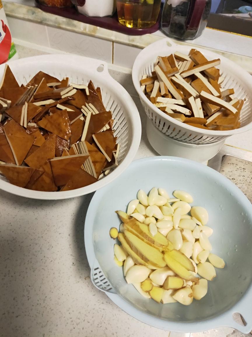 自制辣条干子