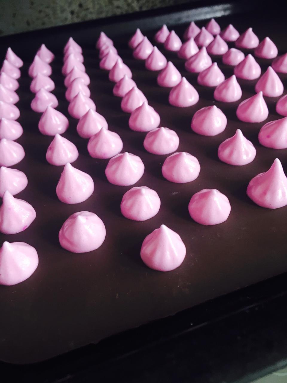 【火龙果酸奶溶豆的做法步骤图,怎么做好吃】