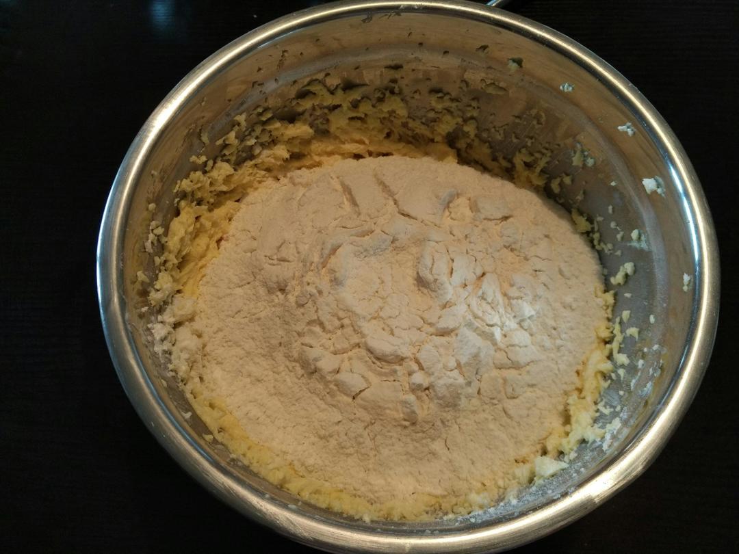 【蔓越莓(葡萄)奶酥  适合给孩子的少糖配方?的做法步骤图】Beauty_time-制作