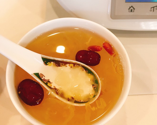 银耳羹