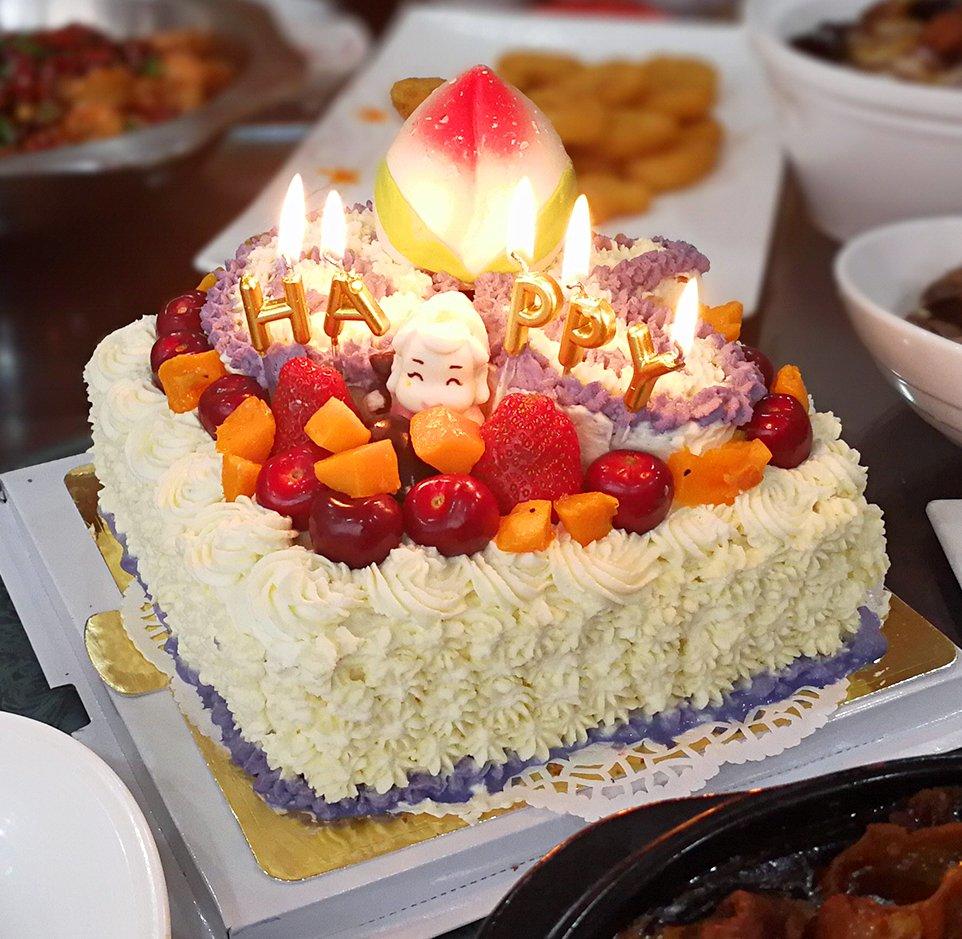 妈妈60岁的生日蛋糕的全部作品