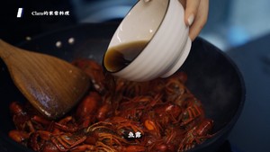 Clara的家常料理 | 泰椒蒜香小龙虾的做法 步骤9