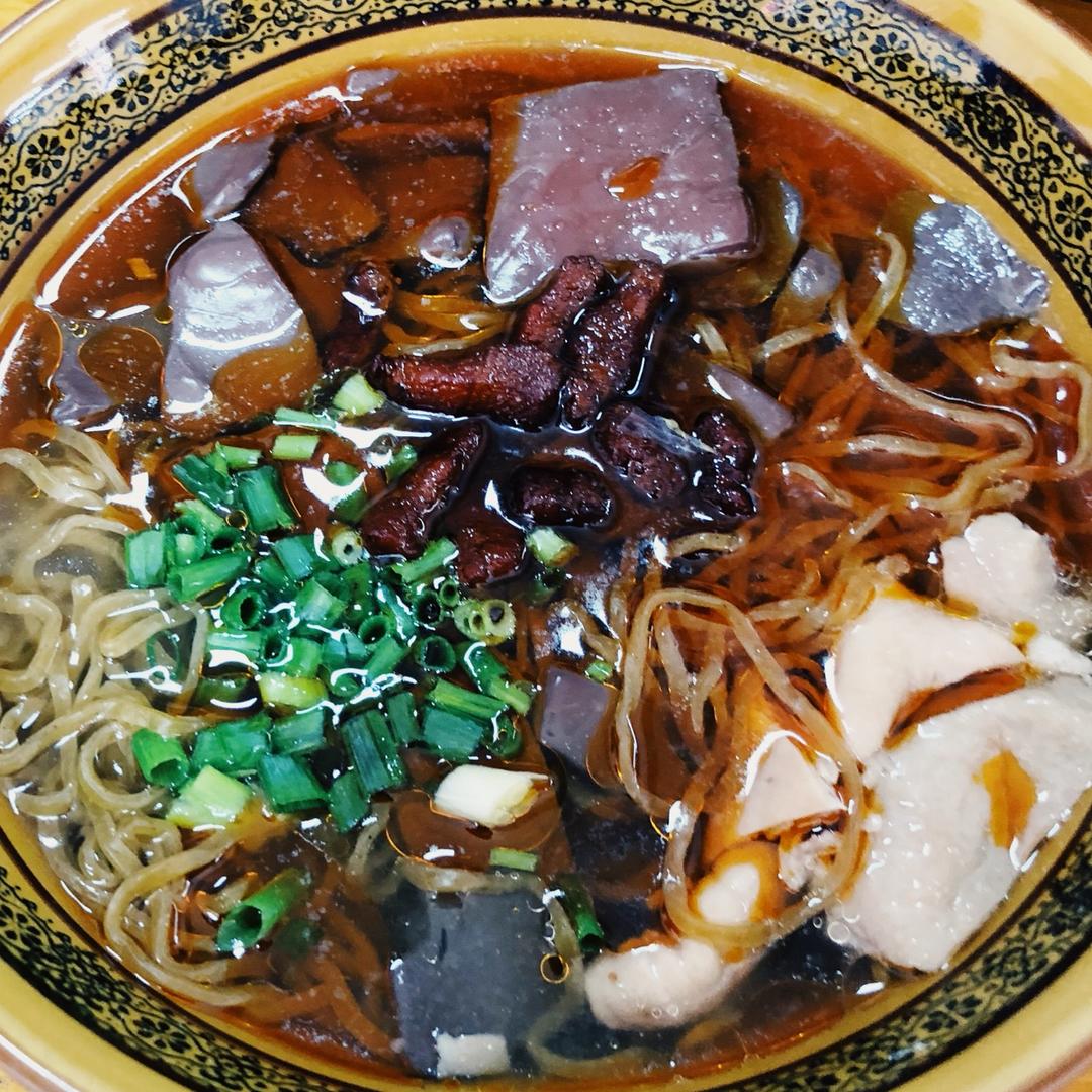 小南xueing做的贵阳肠旺面