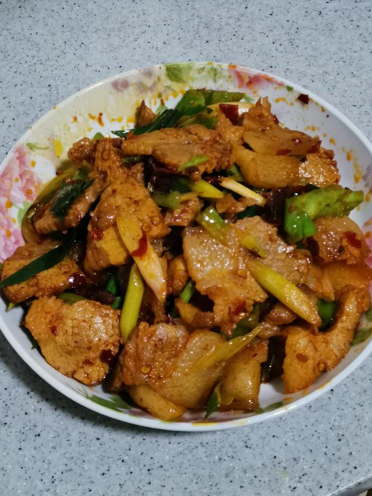 相拥你的容颜做的回锅肉