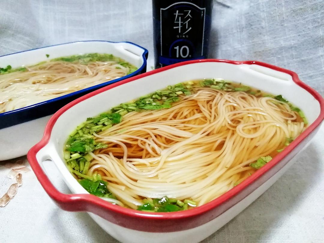 清汤龙须面