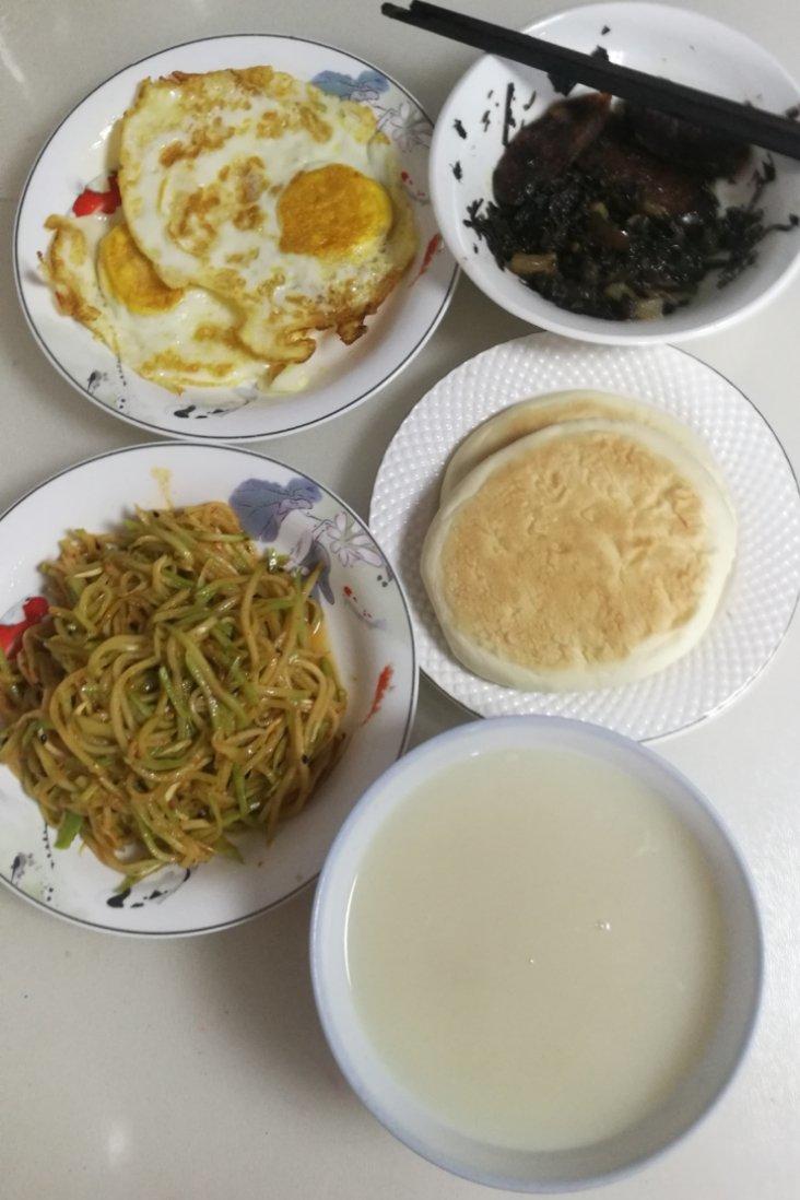 手机用户6199_9myp做的早餐2018年10月7日