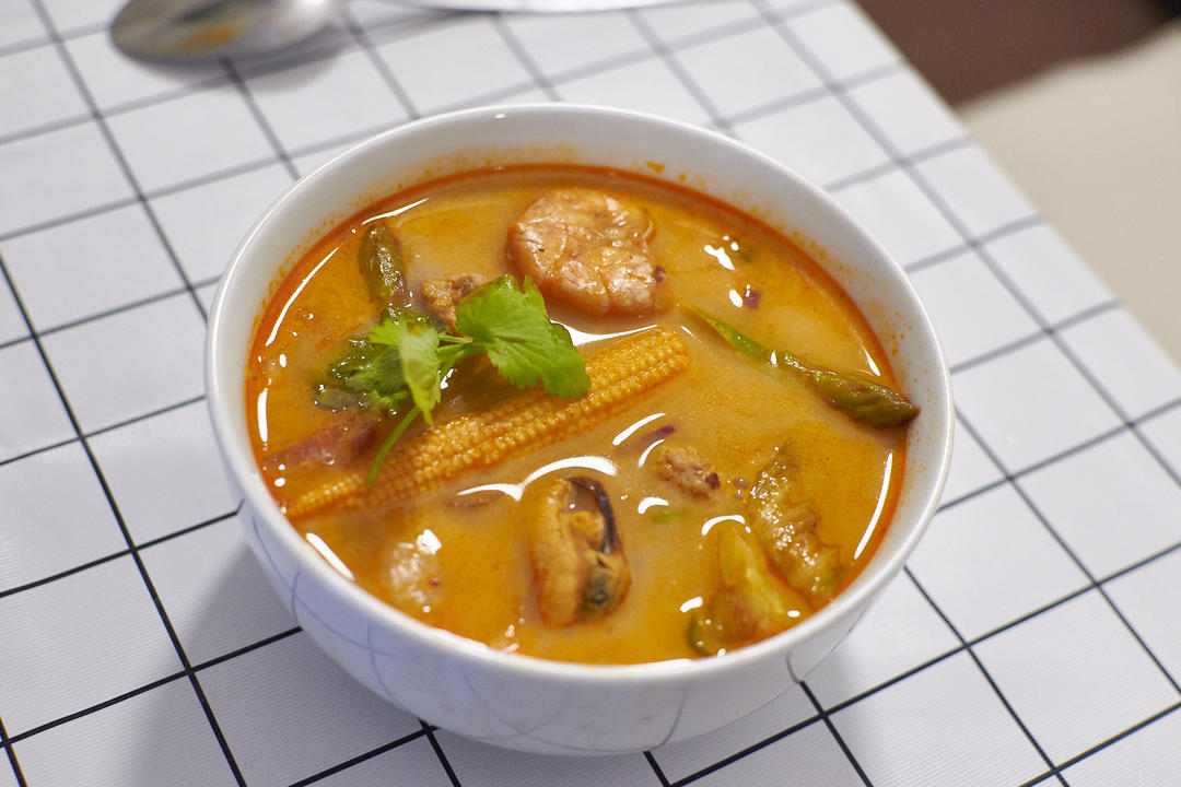『一人食』-经期暖身又减脂-冬阴功海鲜汤的做法 步骤15