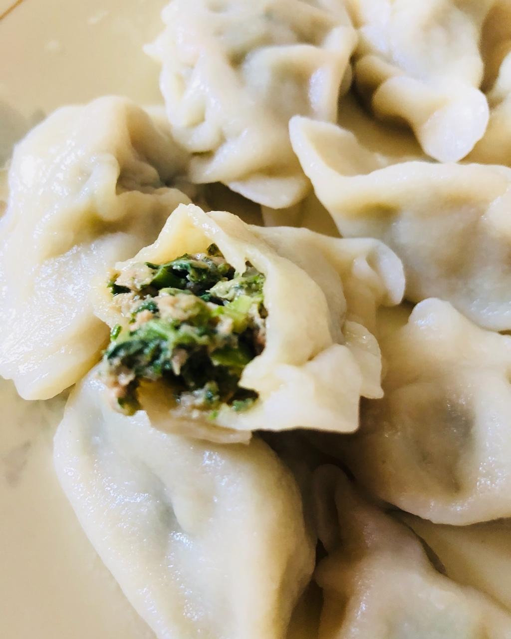 水果家小透做的荠菜鲜肉饺子