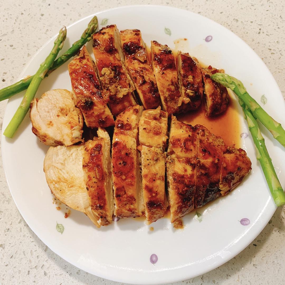蒜香鸡胸肉